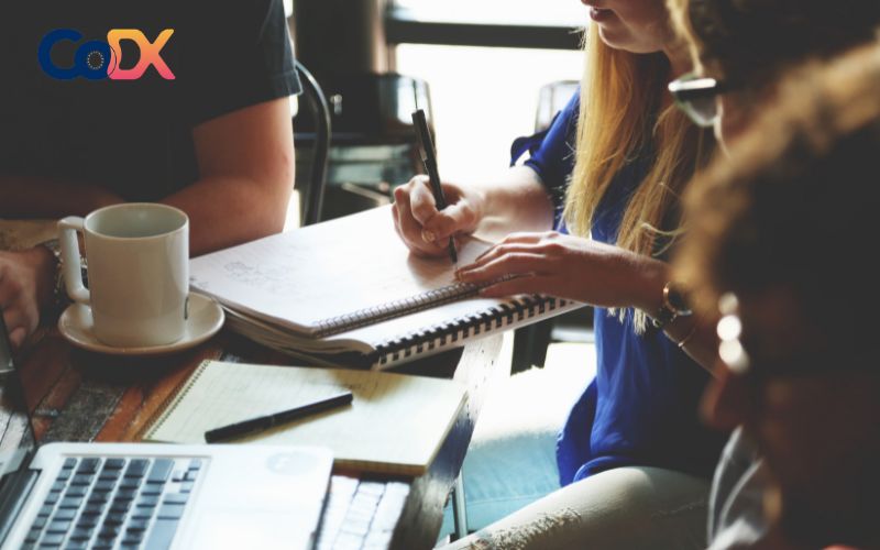 Lợi ích của làm việc nhóm thúc đẩy tư duy sáng tạo cho nhân viên